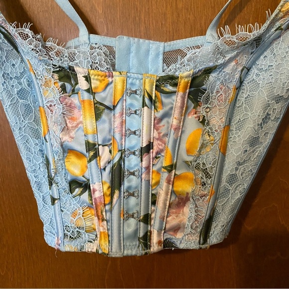 Victoria's Secret Unlined Lace - Up Corset Top Dream Angels Size XS - Picture 4 of 8